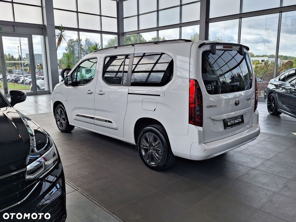 Toyota Proace City Verso Long 1.5 D-4D Family - 11
