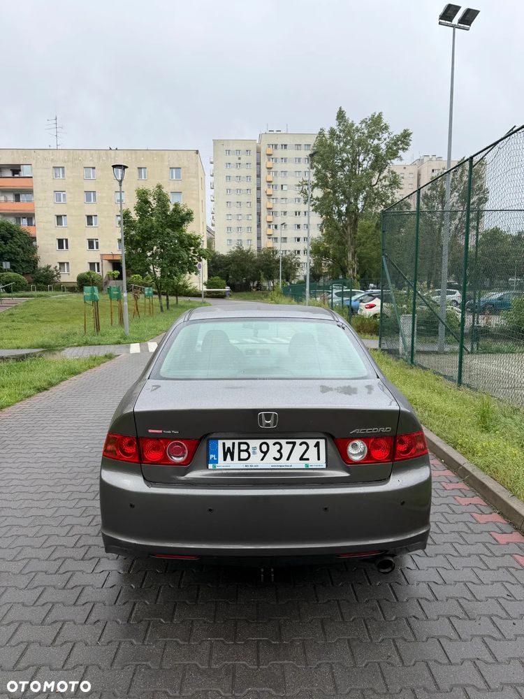 Honda Accord 2.0 Executive - 2