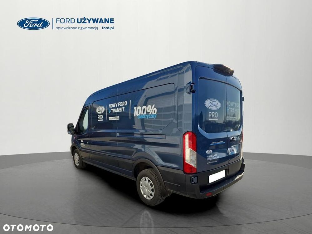 Ford Transit - 12