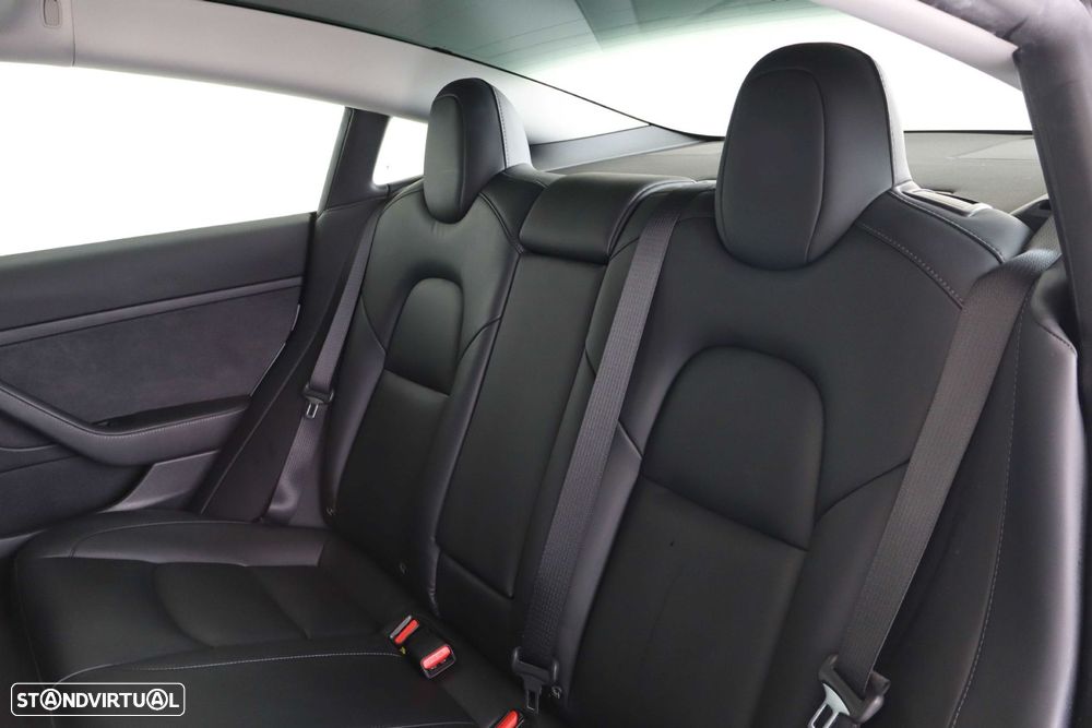 Tesla Model 3 Long Range Tração Integral - 35