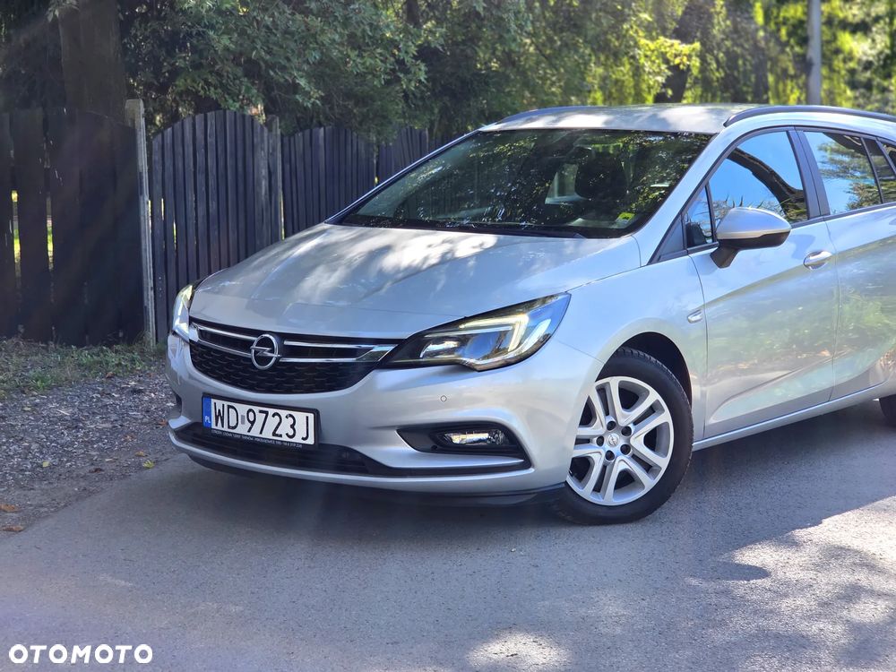 Opel Astra 1.6 CDTI Energy - 23