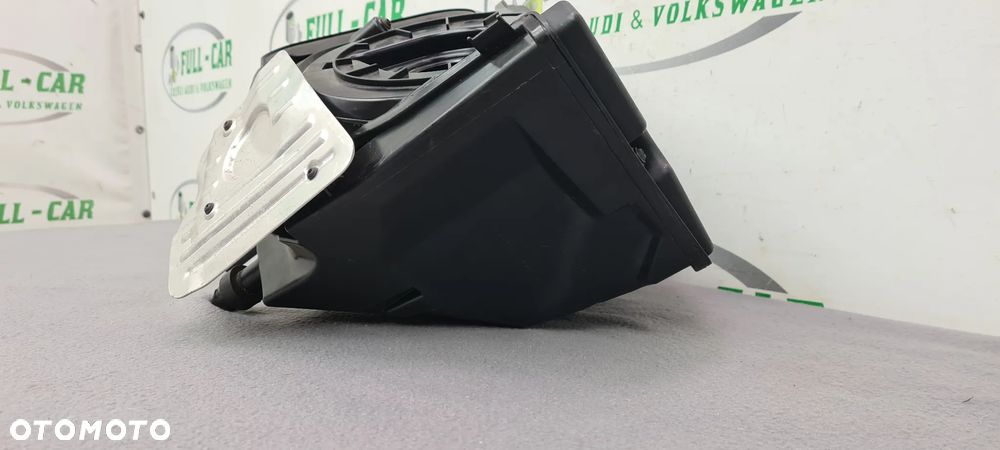 AUDI  OBUDOWA FILTRA POWIETRZA 8W0133835H - 4