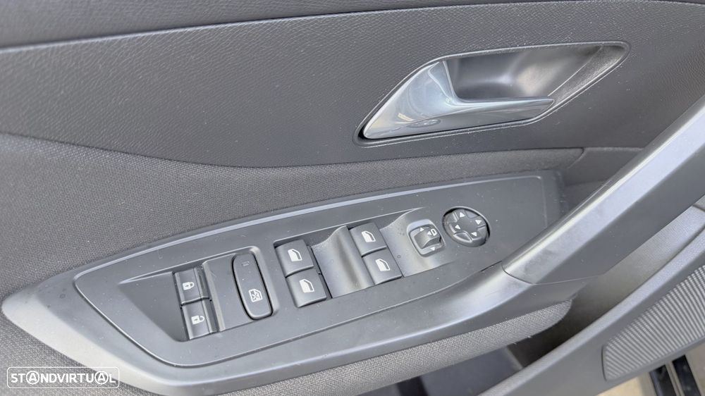 Peugeot 308 SW 1.2 PureTech Active Pack - 22
