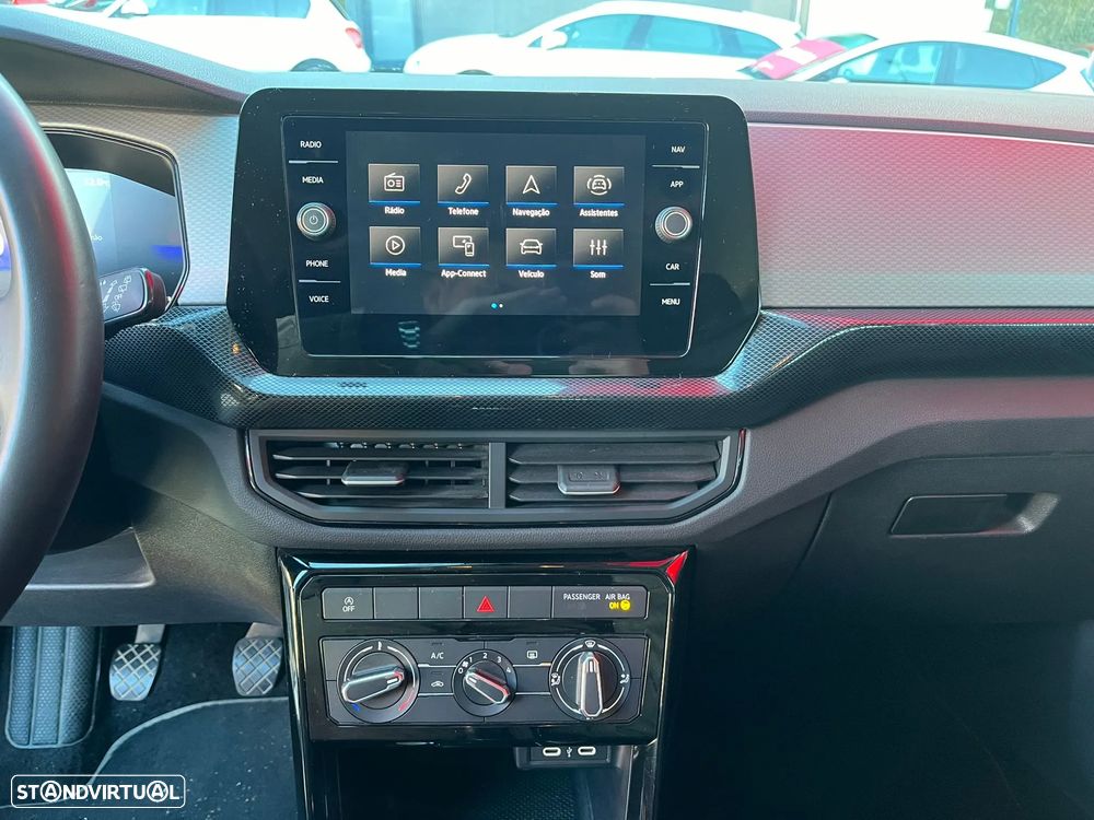 VW T-Cross 1.0 TSI - 21