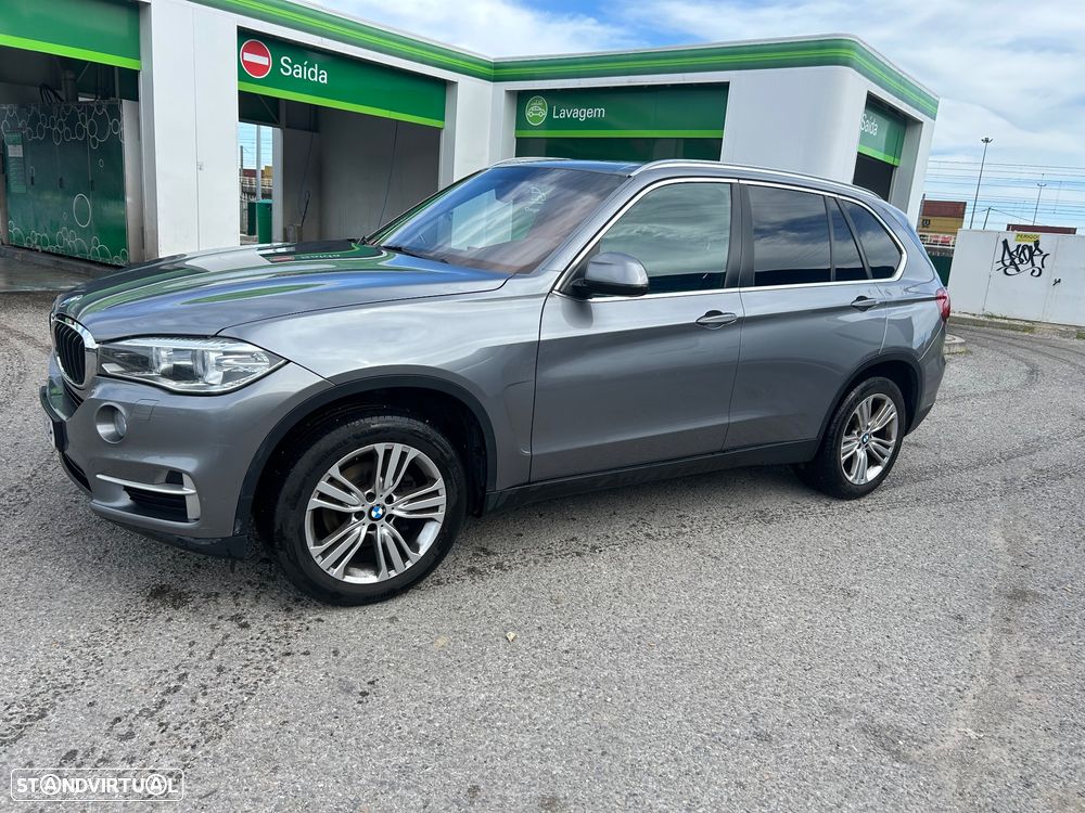 BMW X5 25 d sDrive Comfort 7L - 2