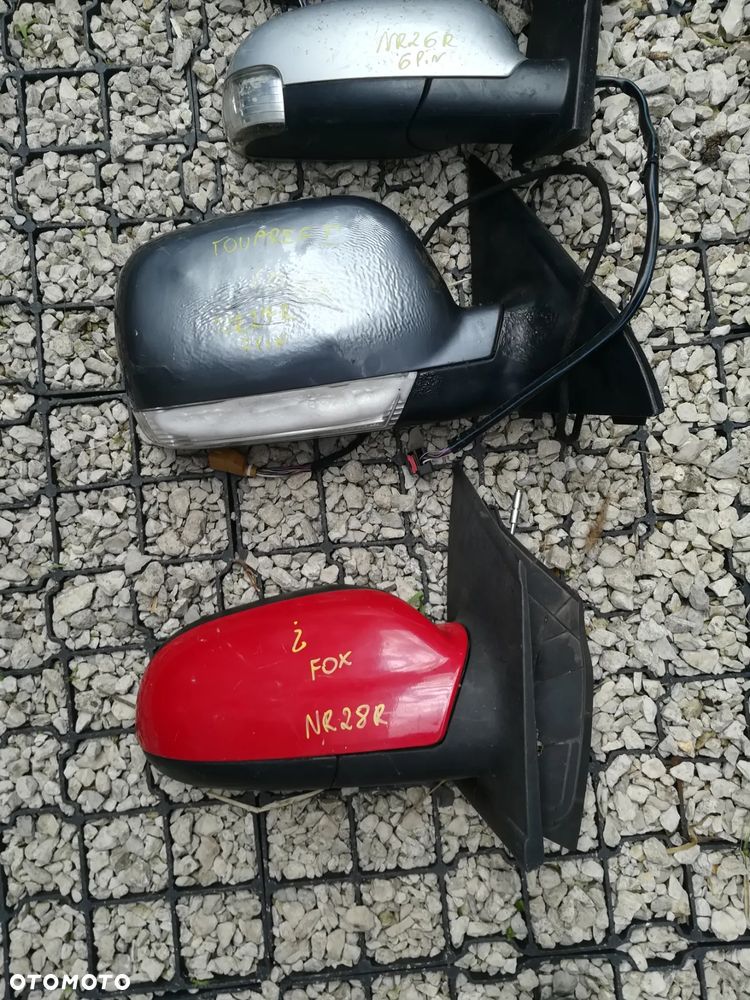 VW LUSTERKA LEWE PRAWE VOLKSWAGEN LUSTERKO - 30