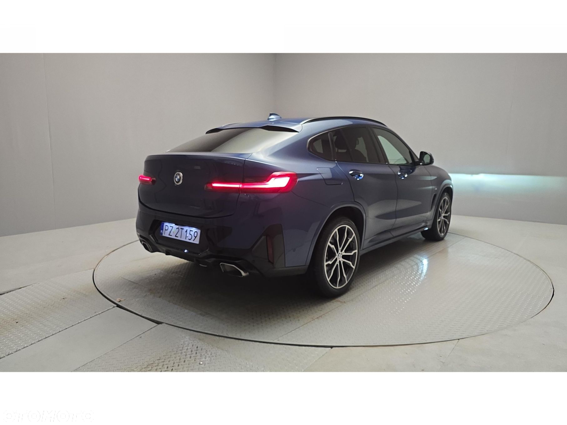 BMW X4 - 30