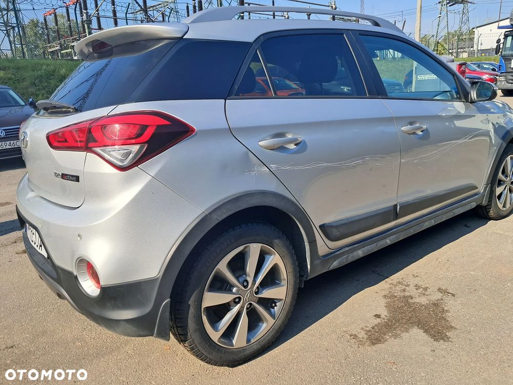 Hyundai i20 - 16