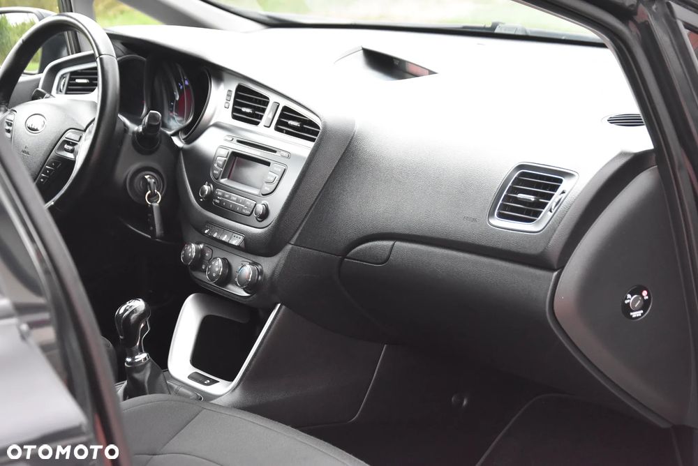 Kia Ceed 1.4 CVVT - 26