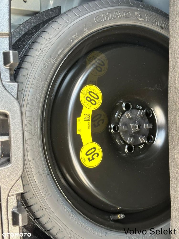 Volvo XC 40 - 22