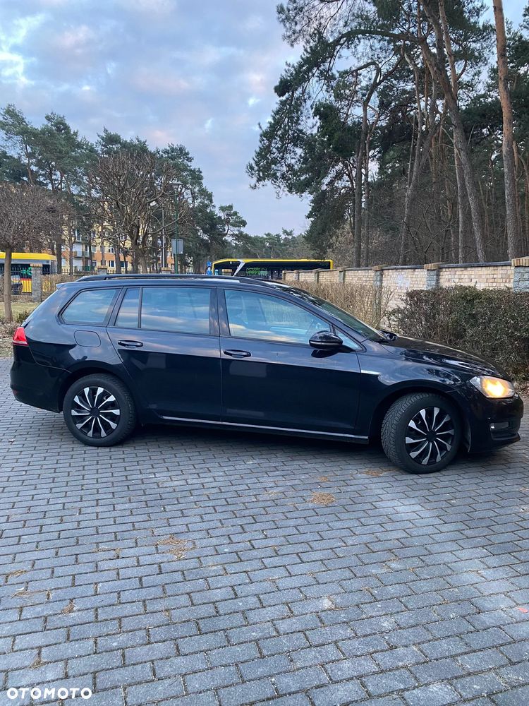 Volkswagen Golf 1.6 TDI BlueMotion Technology DSG Lounge - 20