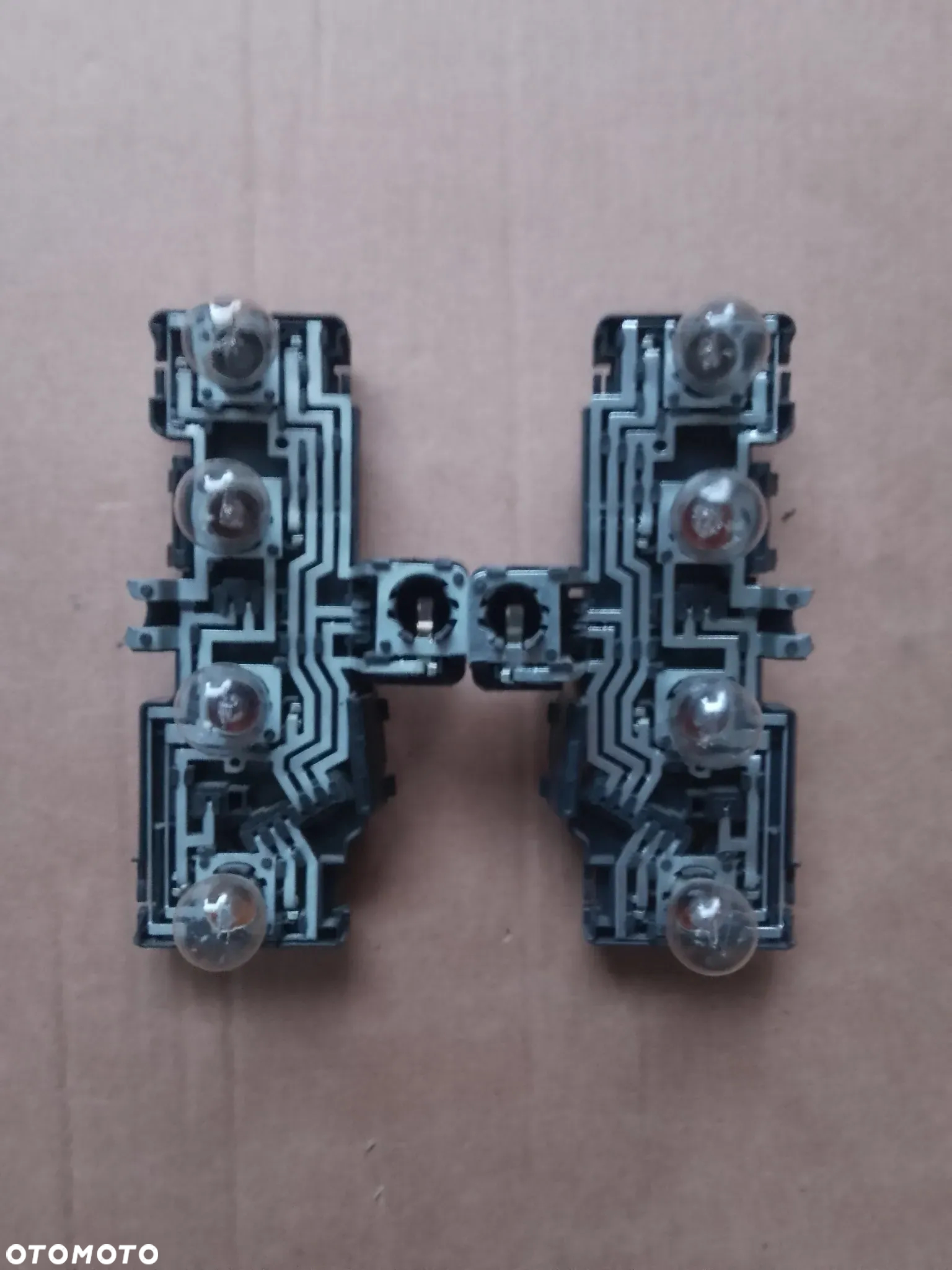 Passat B5 FL lift Części Lampa Tylna Lewa Prawa Tył Lewy Prawy wkład - 4