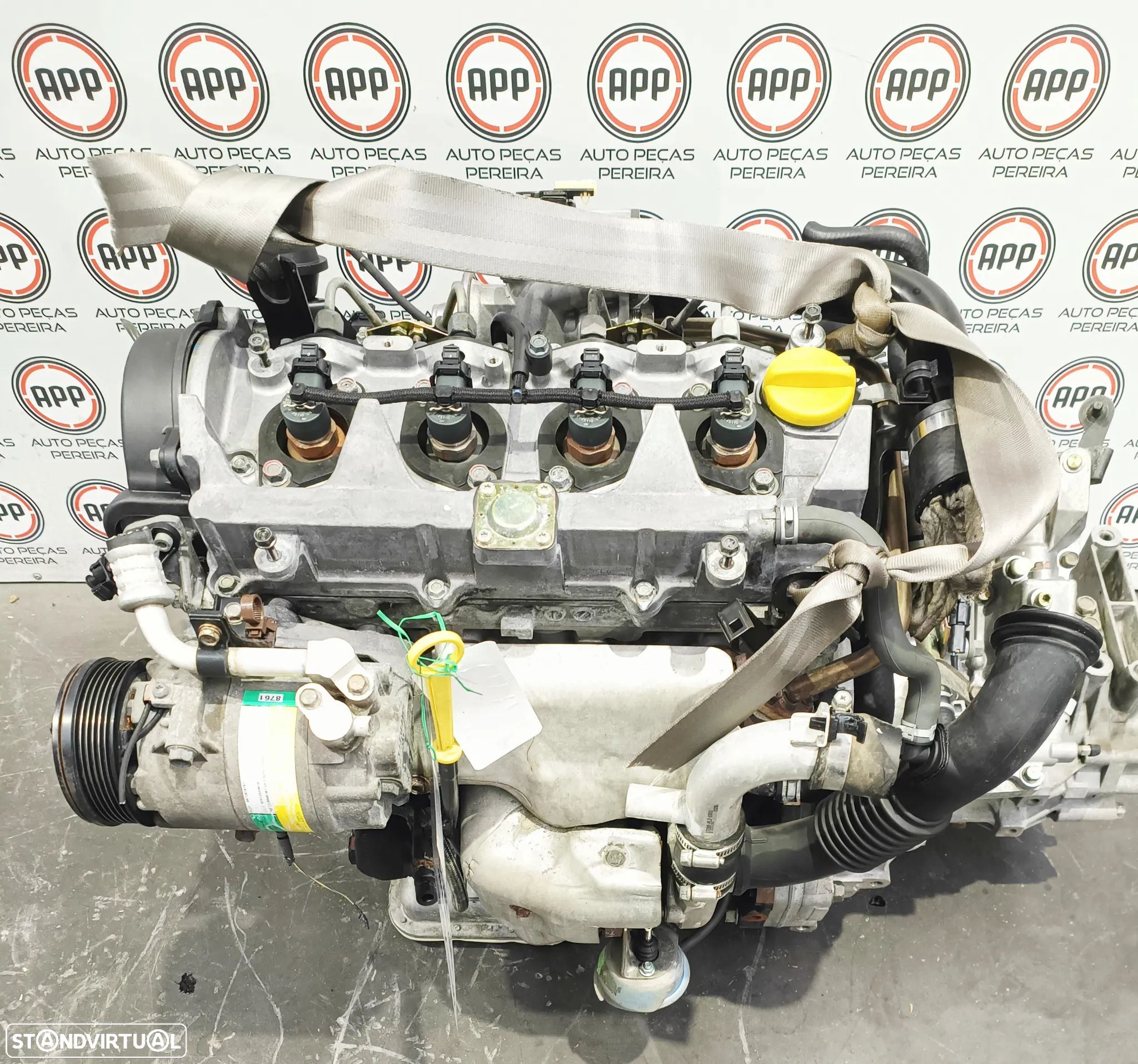 Motor usado Honda Civic  1.7 CDTI , referência 4EE, aproximadamente 192 000 KMS . - 1