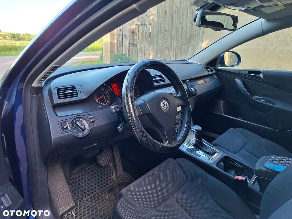 Volkswagen Passat 1.6 FSI Automatik Comfortline - 10