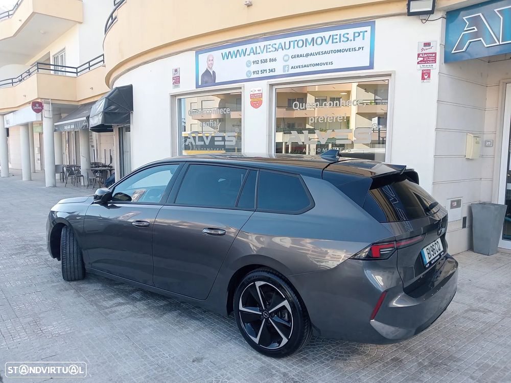 Opel Astra Sports Tourer 1.2 T GS - 2
