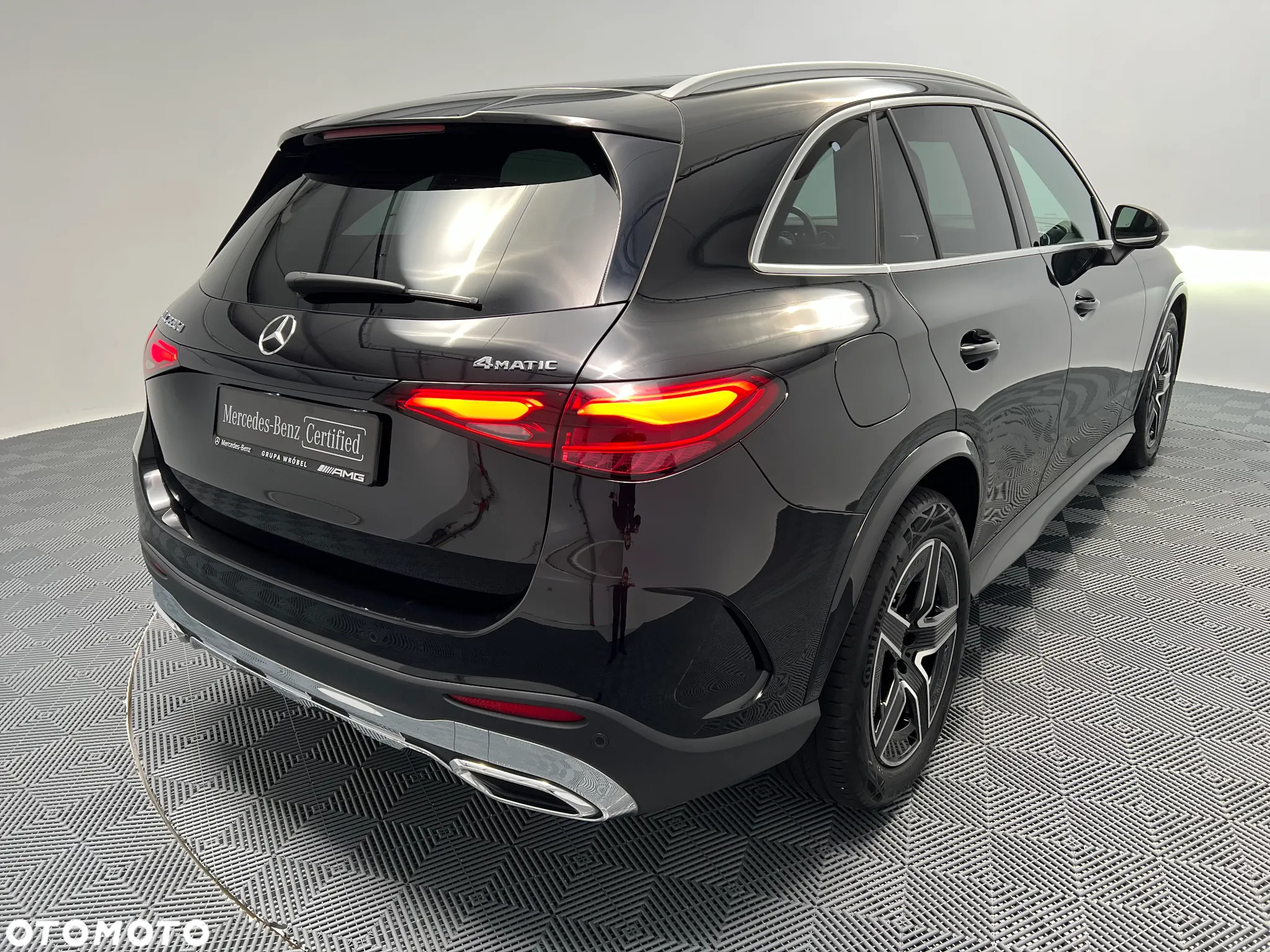 Mercedes-Benz GLC - 29