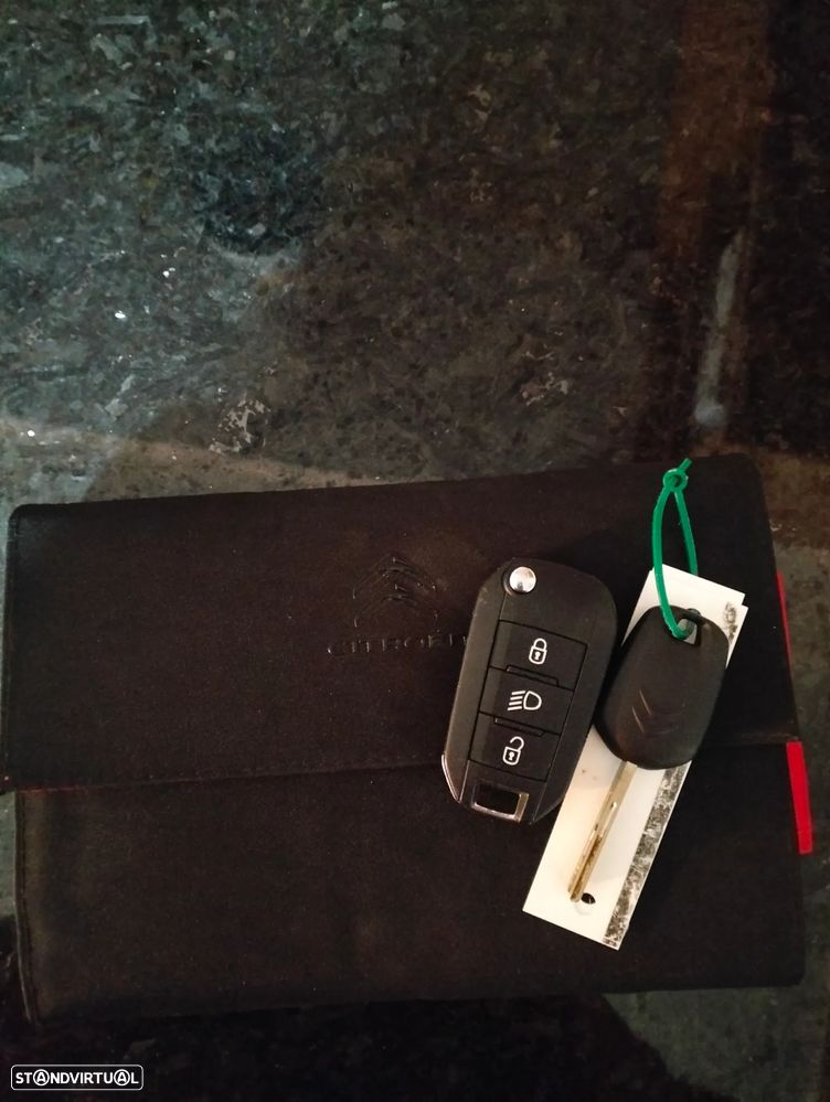 Citroën C3 1.2 PureTech Feel - 17