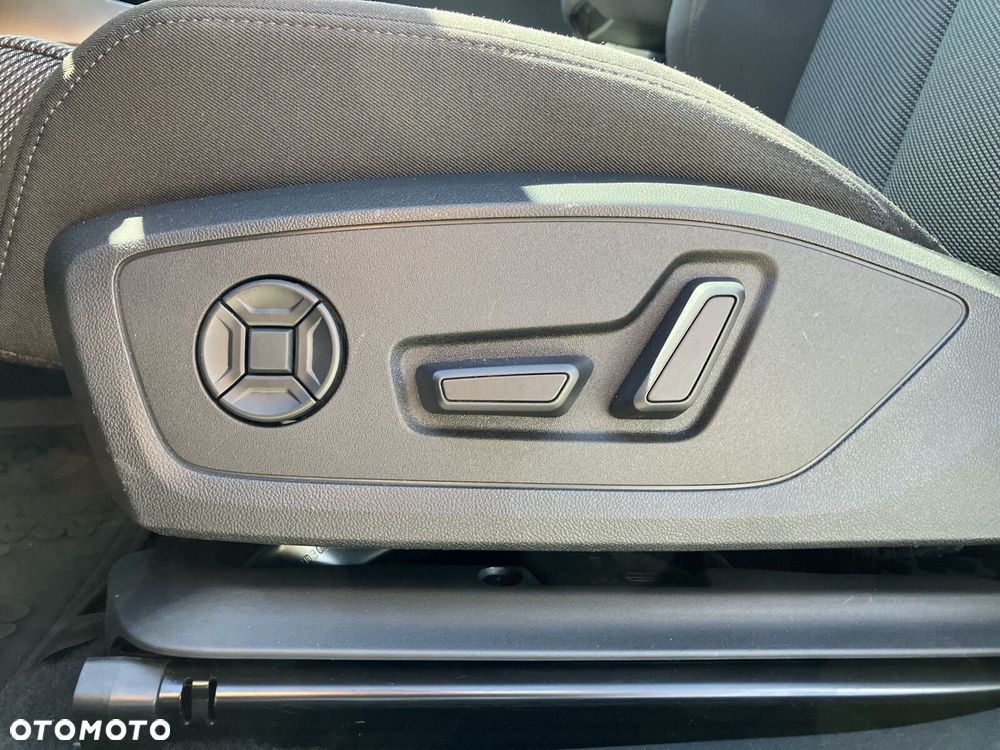 Audi Q4 Sportback e-tron 40 77kWh Advanced - 11