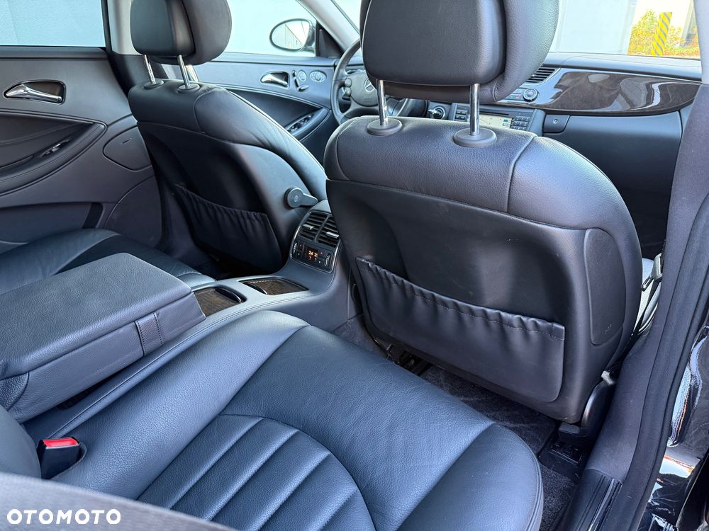 Mercedes-Benz CLS 350 - 21
