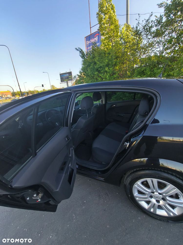 Opel Astra 1.6 - 7