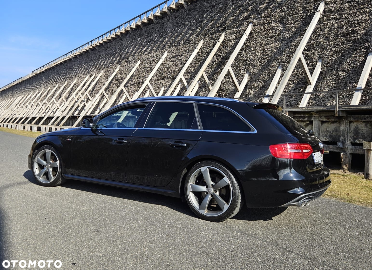 Audi A4 2.0 TDI DPF multitronic S line Sportpaket - 13