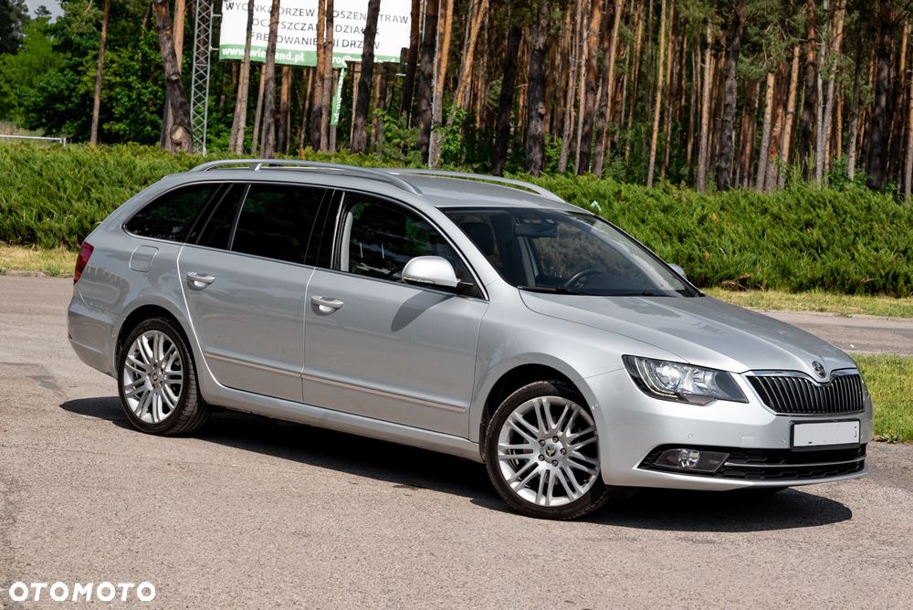 Skoda Superb 2.0 TDI Green tec 4x4 DSG Elegance - 6