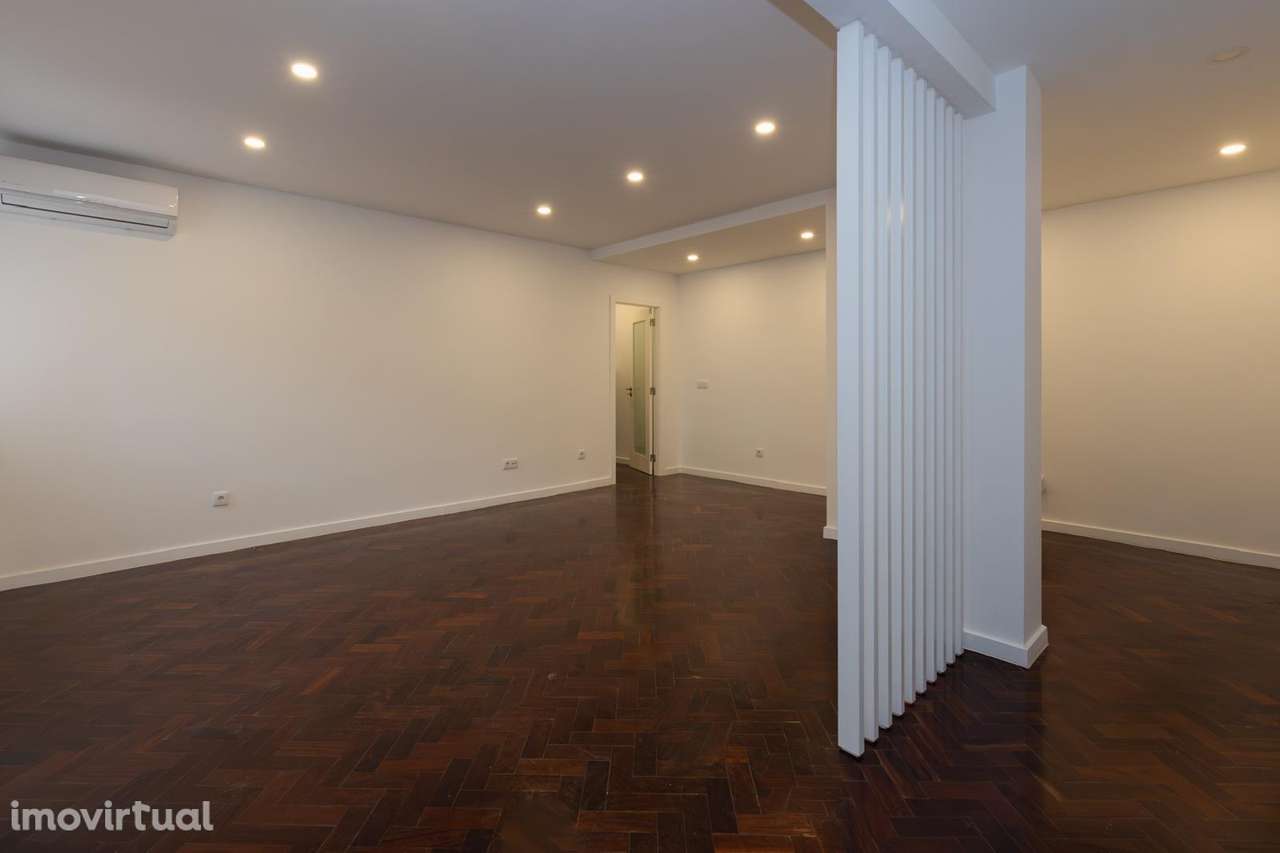 T3 na Av. de Roma – Renovado e a Estrear - Grande imagem: 3/15