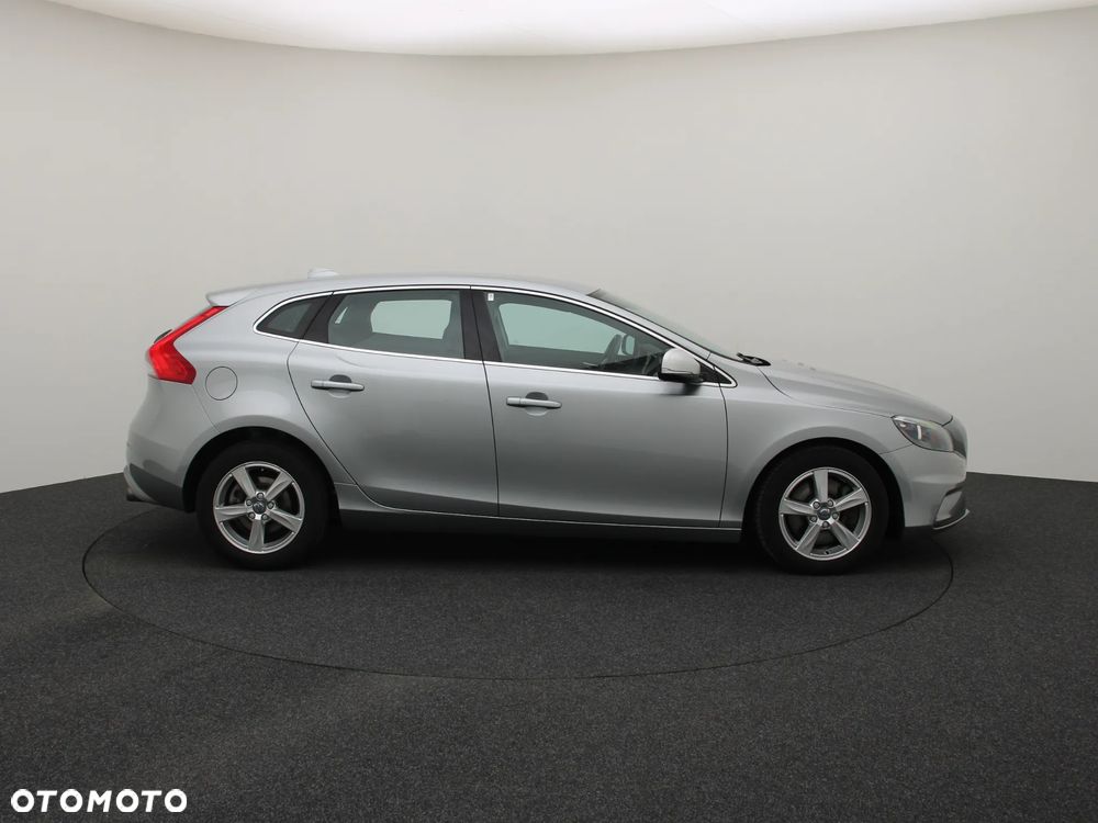 Volvo V40 D4 Drive-E R-Design Kinetic - 7