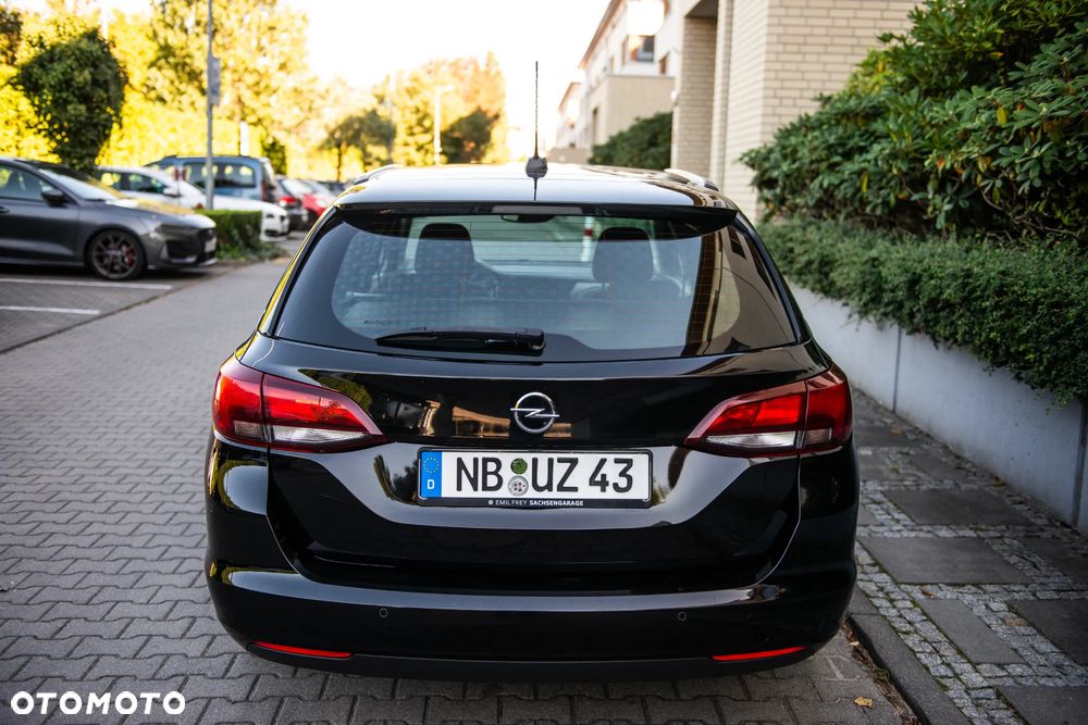 Opel Astra 1.5 D Start/Stop Business Elegance - 11