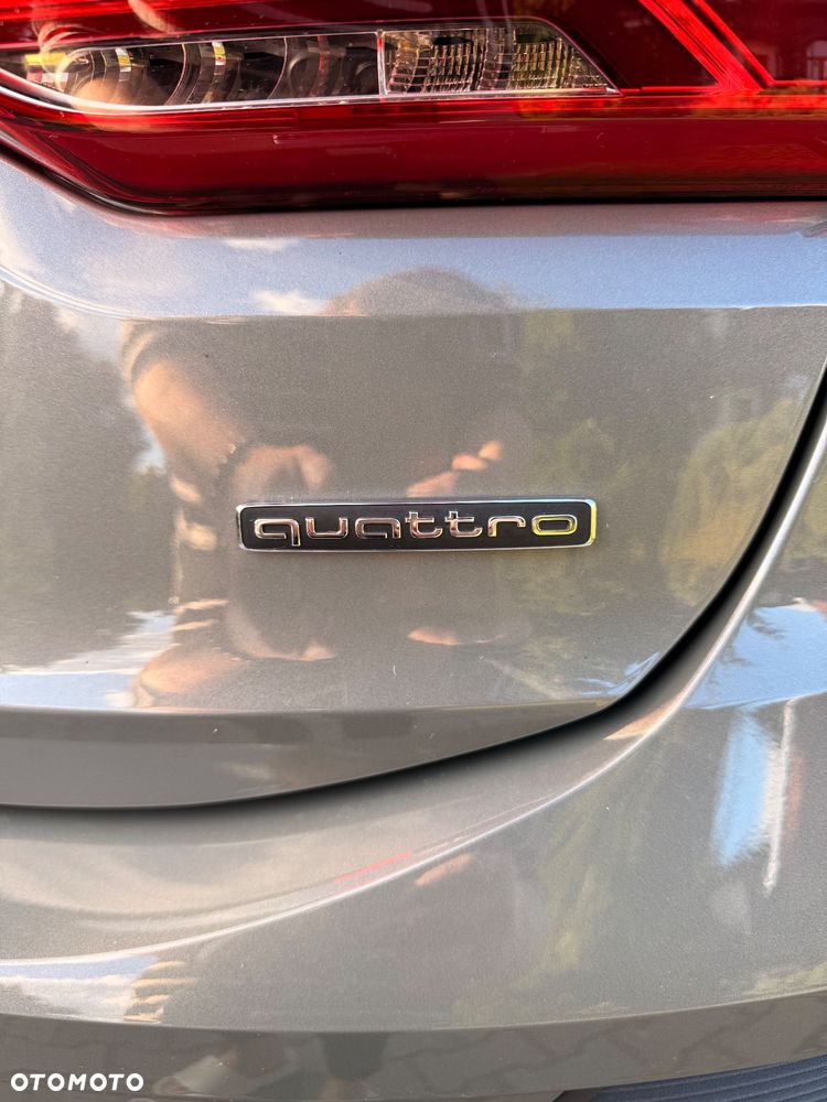 Audi Q3 40 TDI Quattro S Line S tronic - 6