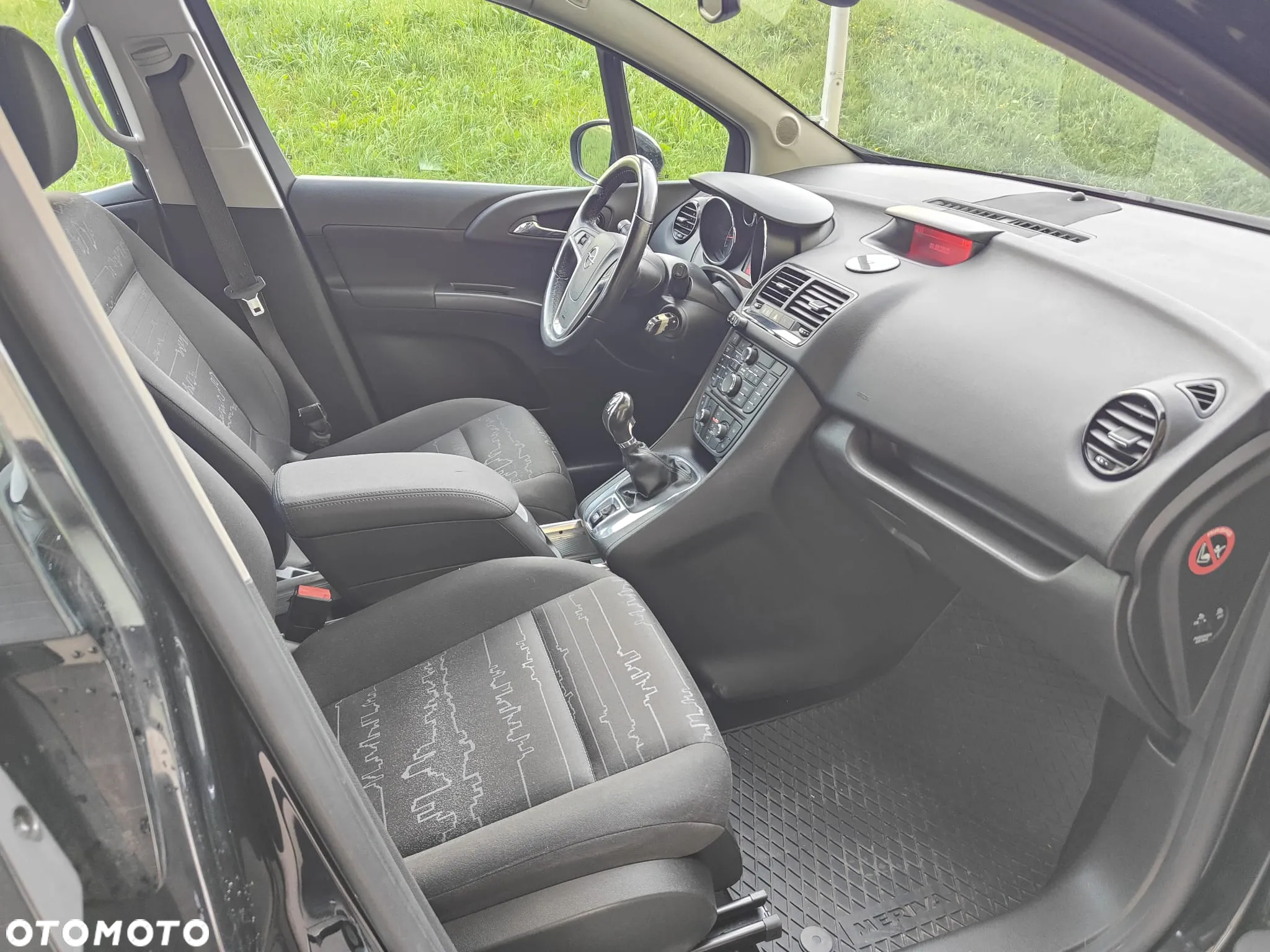 Opel Meriva - 32