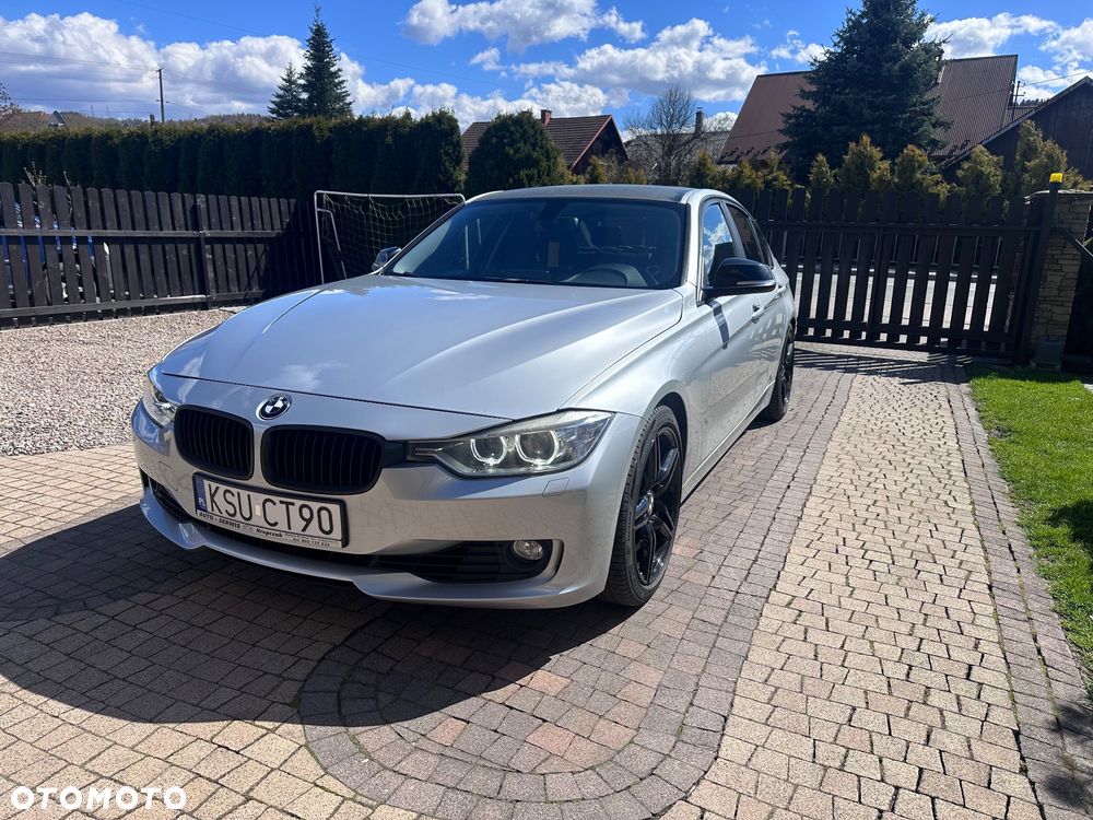 BMW Seria 3 320i Sport Line - 1