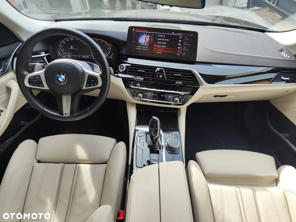 BMW Seria 5 518d mHEV Luxury Line - 12