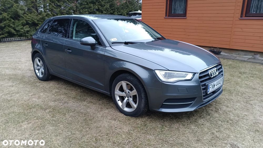 Audi A3 Sportback - 6