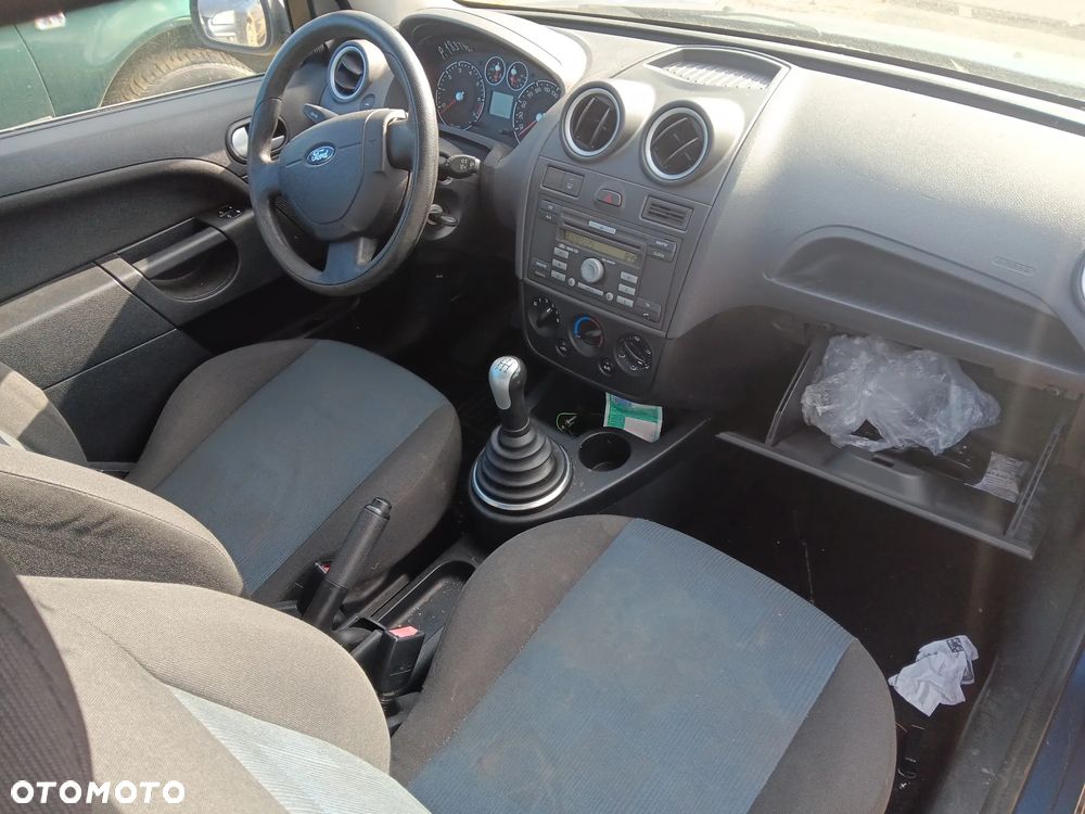 011 / FORD FIESTA / NA CZĘŚCI / - 10