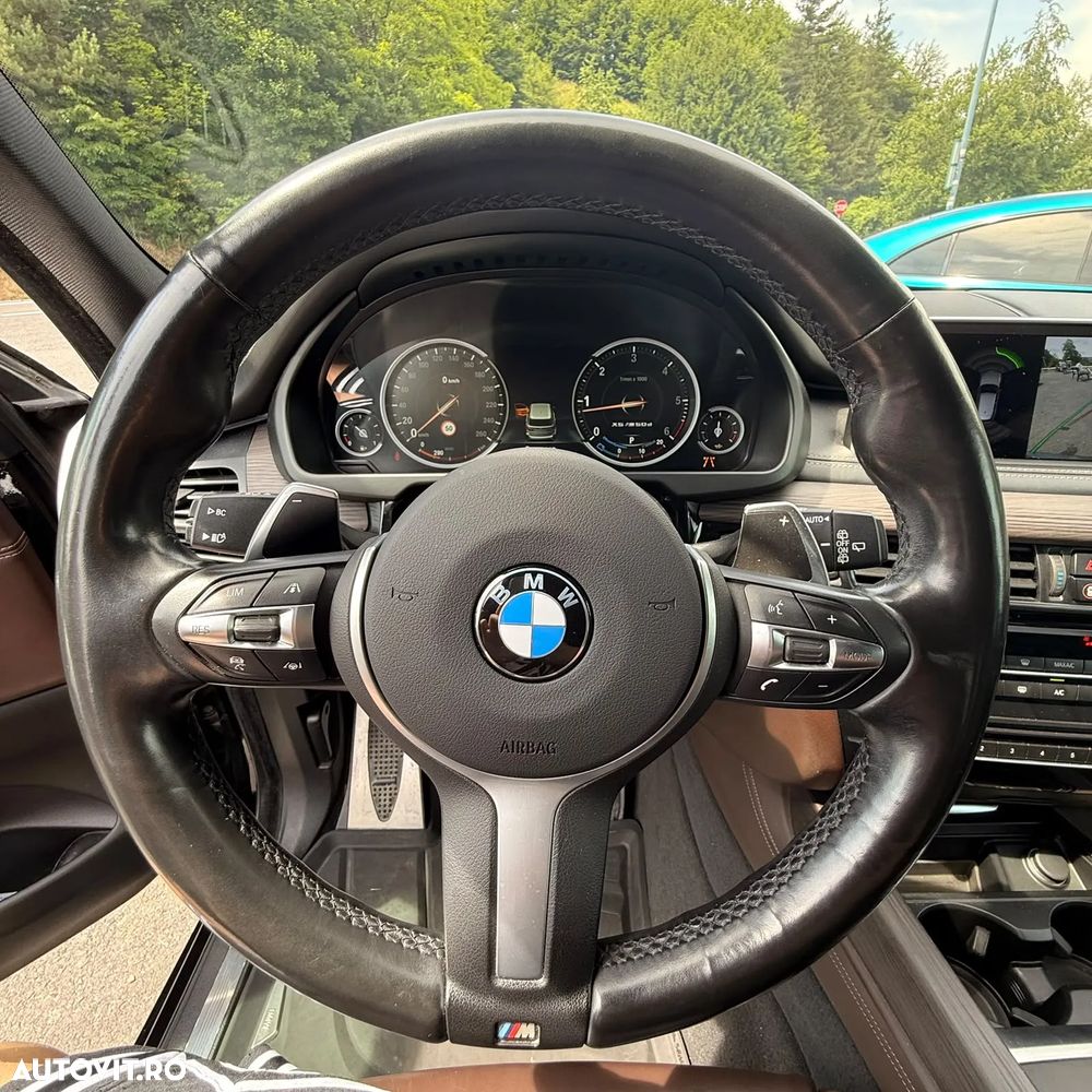 BMW X5 xDrive40d - 23