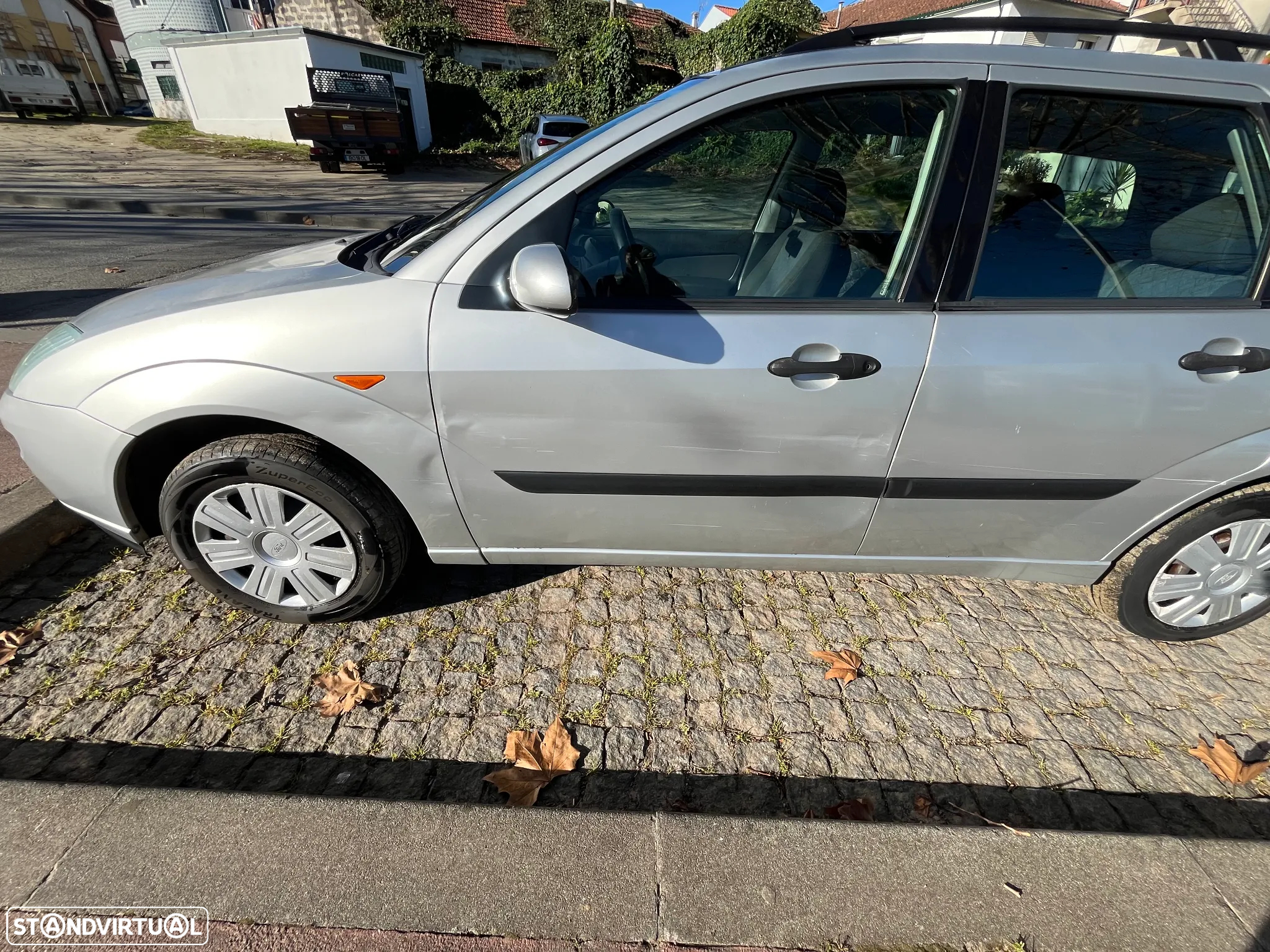 Ford Focus SW 1.4 Ambiente - 6