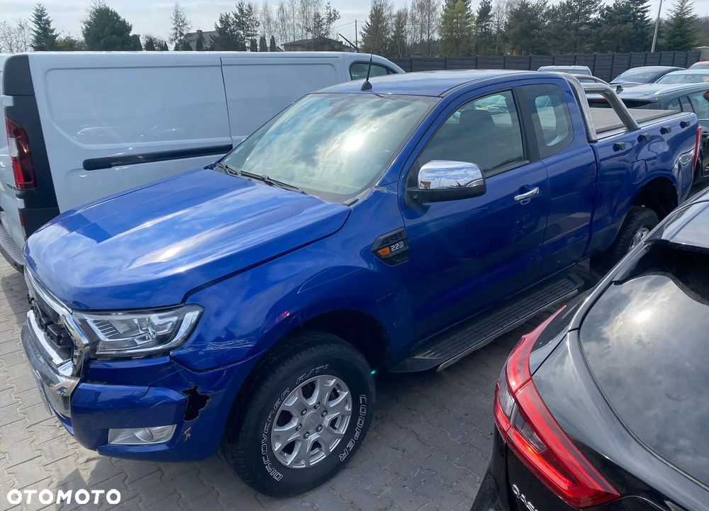 Ford Ranger XLT - 4