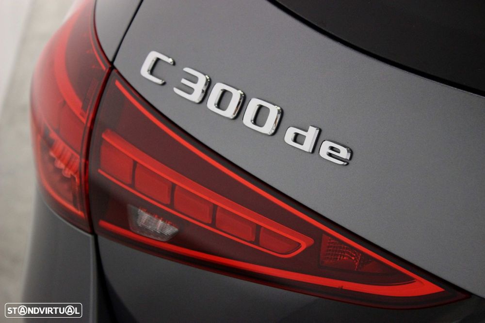 Mercedes-Benz C 300 de AMG Line - 9