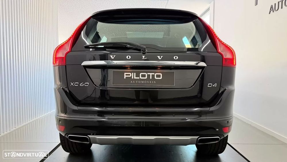 Volvo XC 60 2.0 D4 Momentum - 9