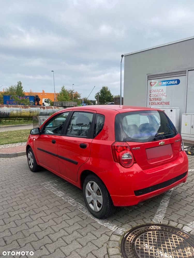 Chevrolet Aveo 1.2 16V Base - 6