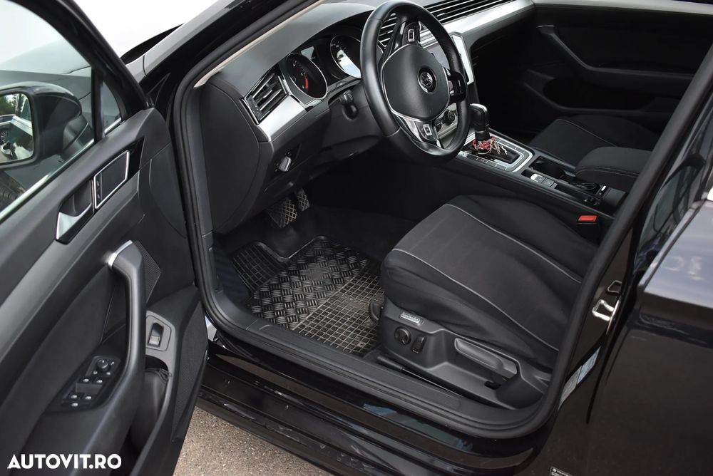 Volkswagen Passat 2.0 TDI DSG Highline - 21