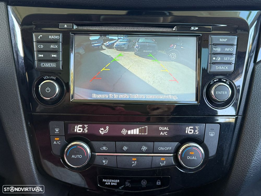 Nissan Qashqai 1.5 dCi N-Connecta Business - 36