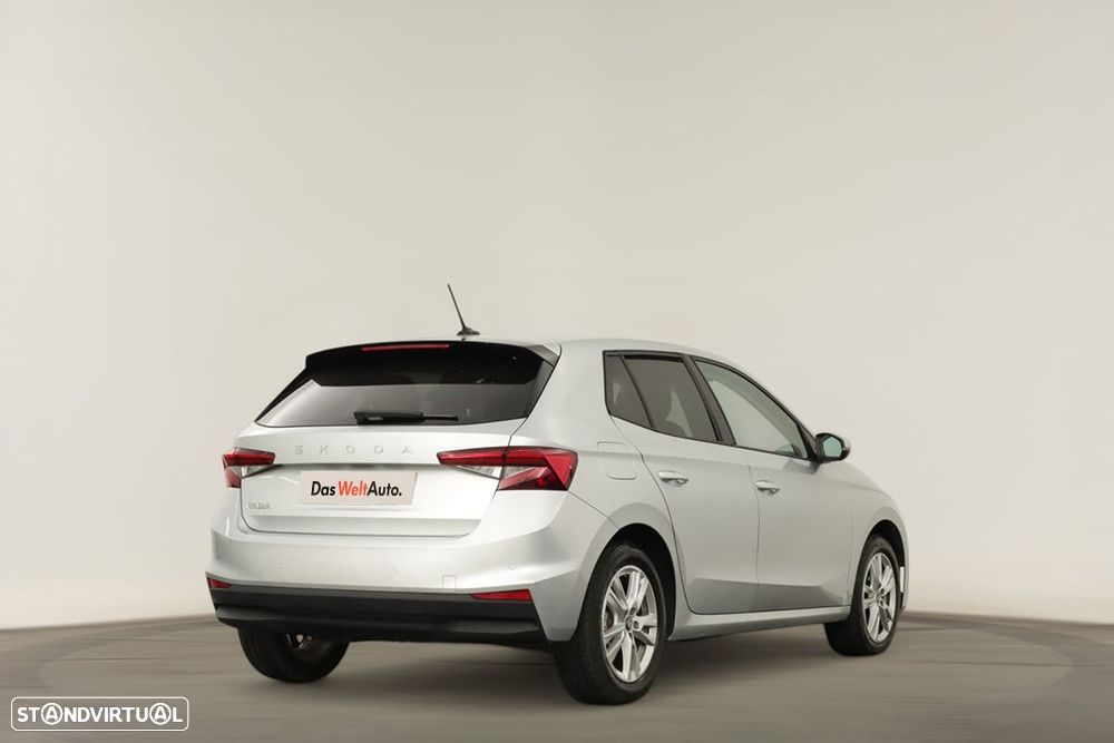 Skoda Fabia 1.0 TSI DSG — fotografia 4
