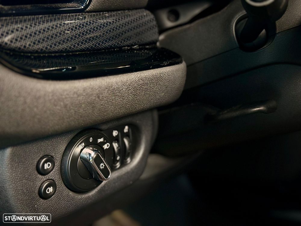 MINI Clubman One Aut. - 35