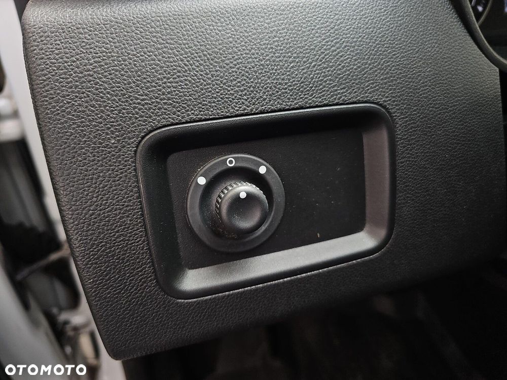 Dacia Duster 1.0 TCe Comfort - 23