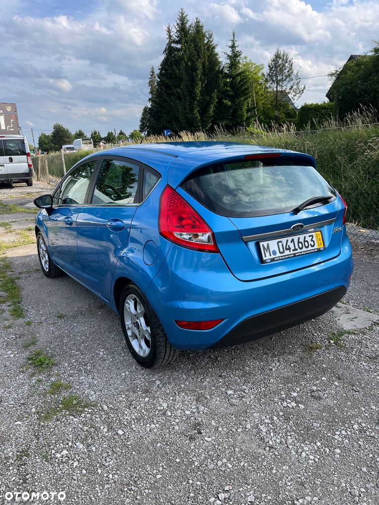 Ford Fiesta 1.25 Champions Edition - 8