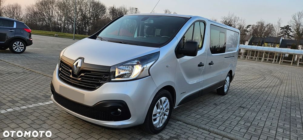 Renault TRAFIC - 1