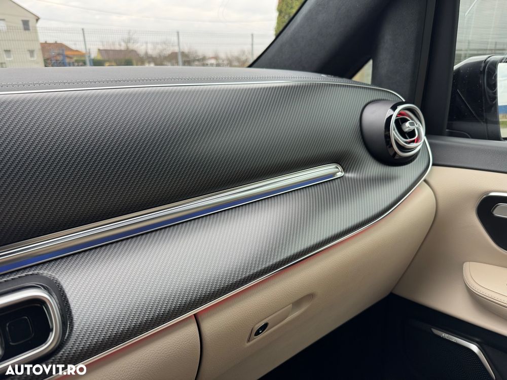 Mercedes-Benz V - 27