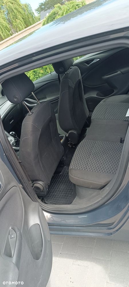 Opel Astra - 14